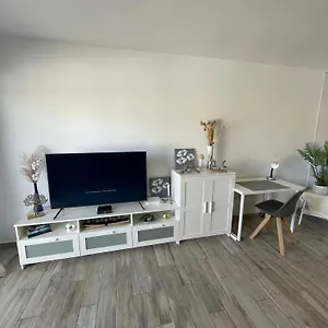  Apartment Don Carlos